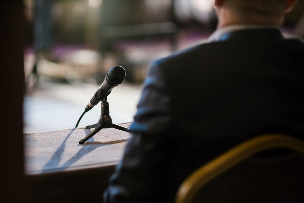 man-giving-statement-court-during-interrogation